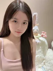 广东 - 广州 楼凤圈口碑推荐：番禺新人第一次下海自做-小曦 照片