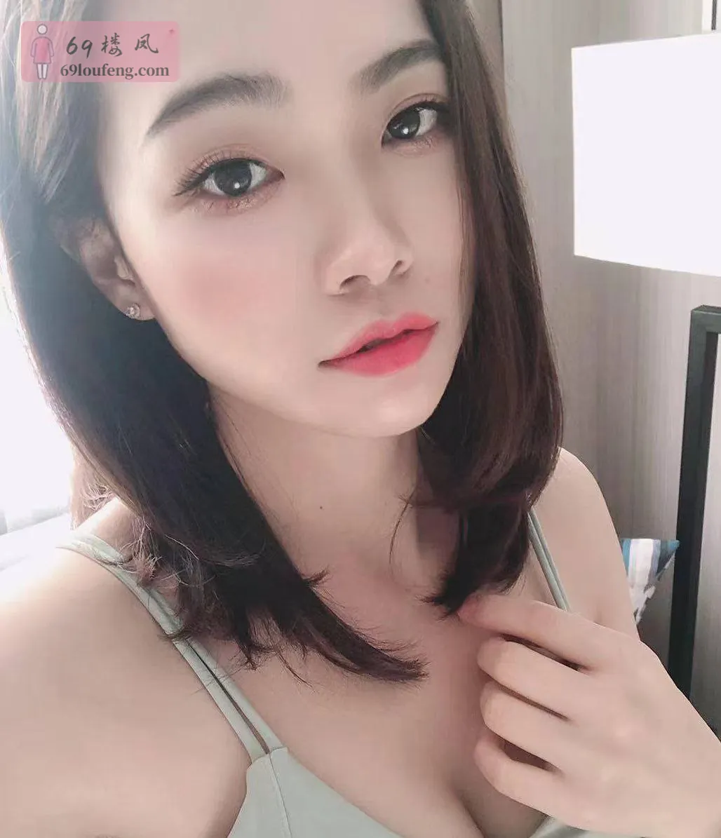 白云女友感气质妹妹兼职-小颖 - 广东-广州 楼凤实拍第2张