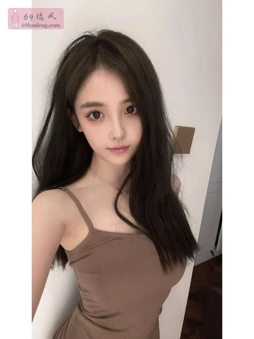 白云电子职业技术学院大二学妹初次下海兼职-曼乔 - 广东-广州 楼凤实拍第4张