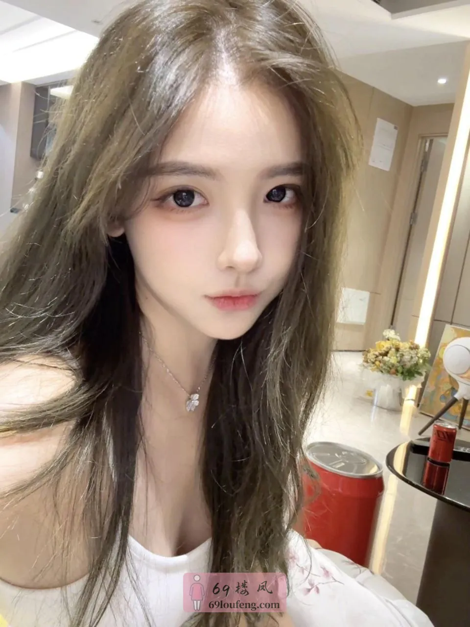 白云电子职业技术学院大二学妹初次下海兼职-曼乔 - 广东-广州 楼凤实拍第6张