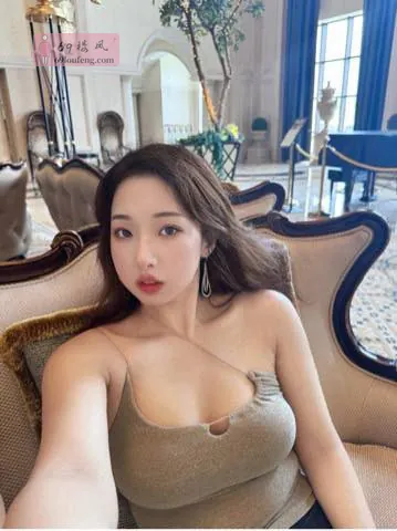 广州白云微胖女神-小颖 - 广东-广州 楼凤实拍第2张