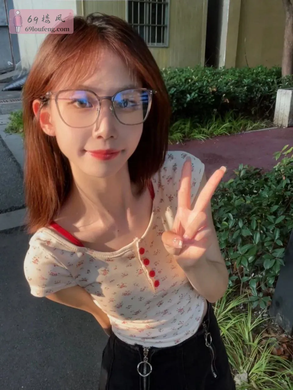 天河在读兼职生-雯雯 - 广东-广州 楼凤实拍第3张