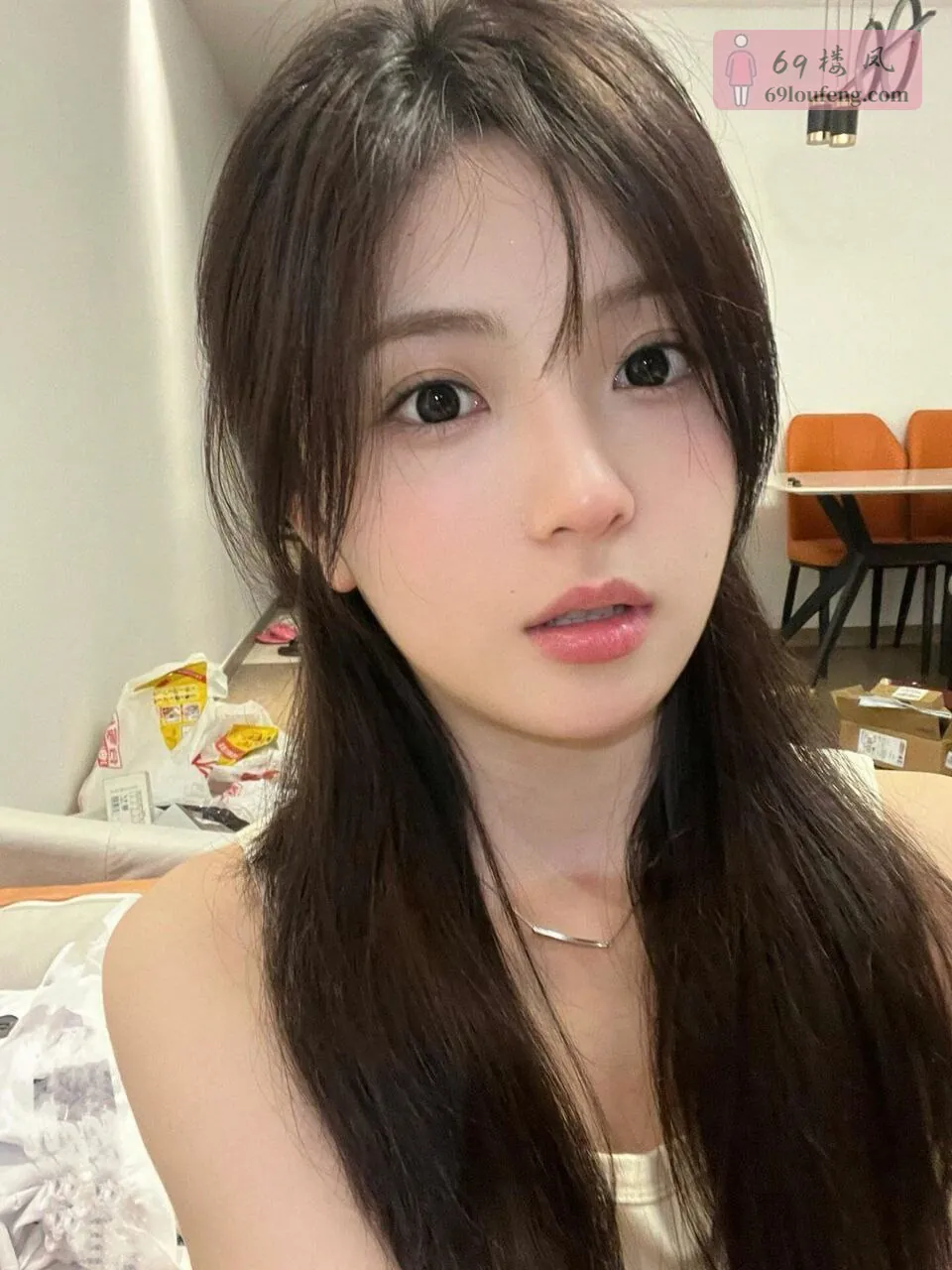 白云高颜值清纯嫩妹新人下海兼职-允禾 - 广东-广州 楼凤实拍第2张