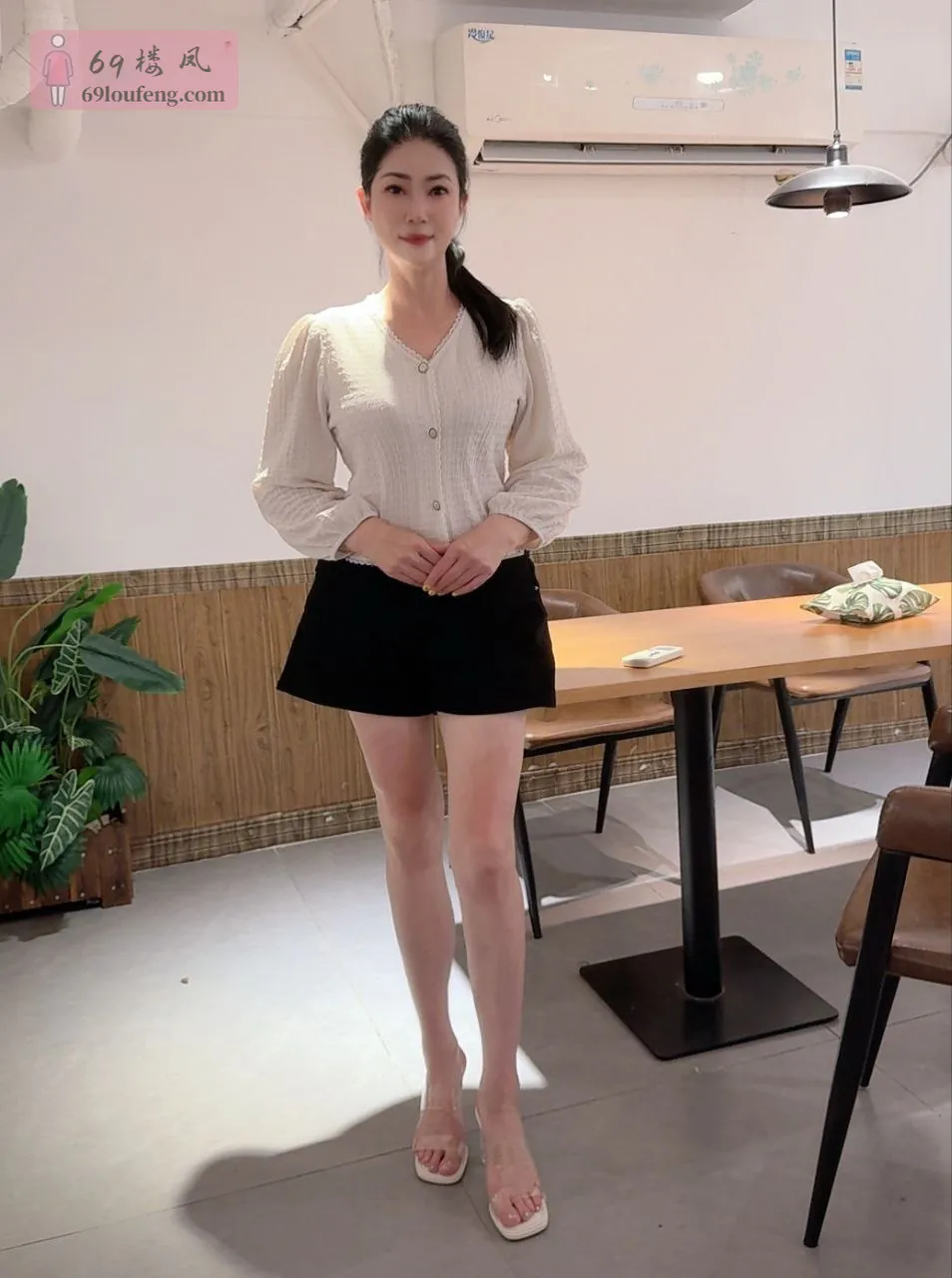 白云皮肤白大长腿-笑笑 - 广东-广州 楼凤实拍第1张