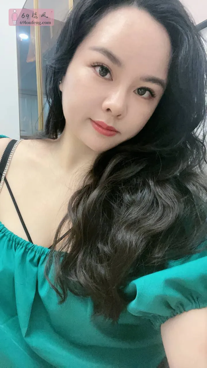 禅城区新人风骚胸大诱惑兼职-桃桃 - 广东-佛山 楼凤实拍第2张