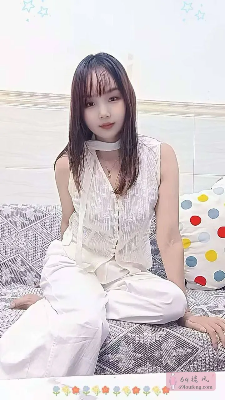 白云刚刚下海–小魔女 - 广东-广州 楼凤实拍第1张