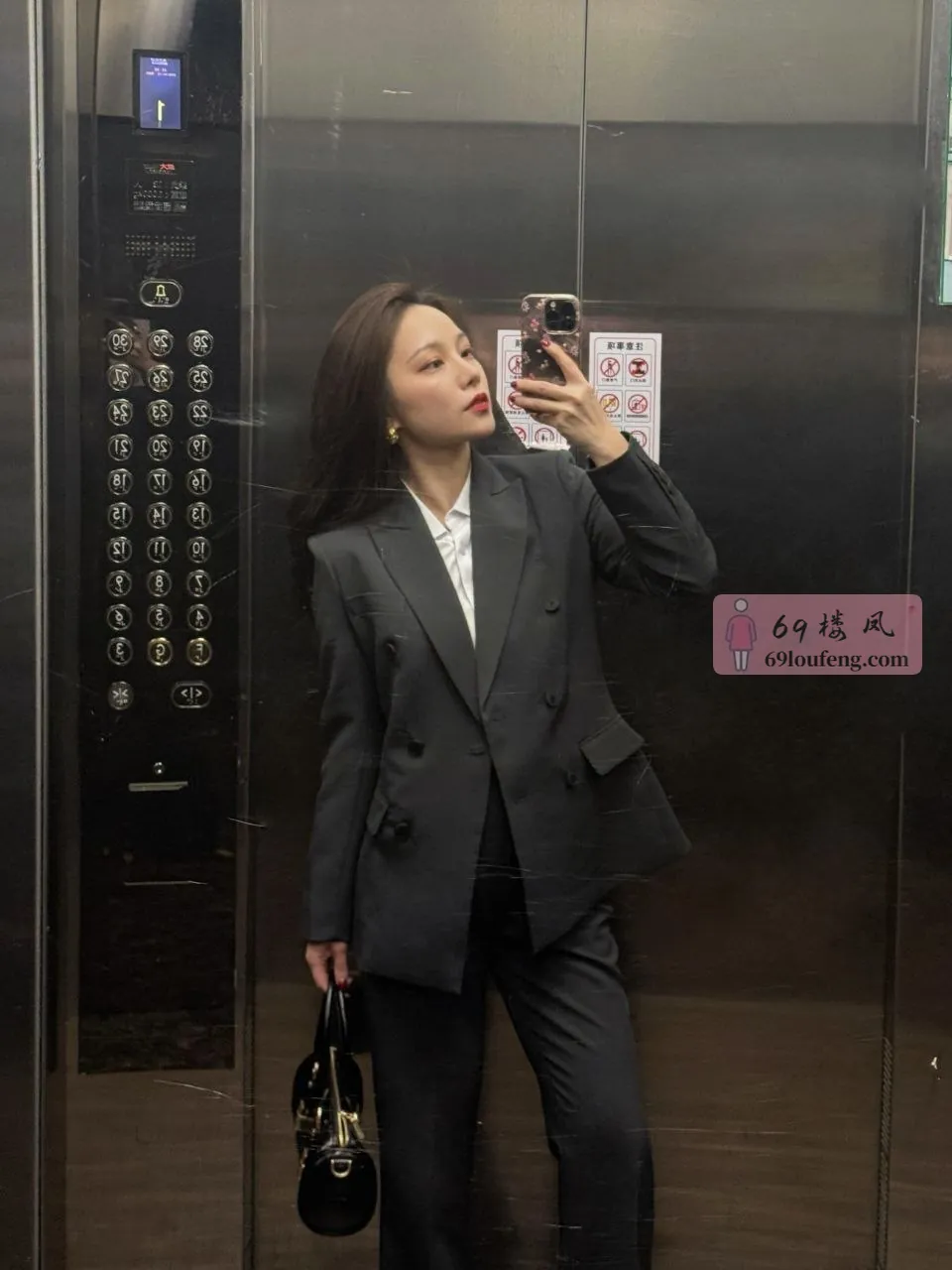 职场俏佳人初兼职-佳佳 - 广东-广州 楼凤实拍第3张