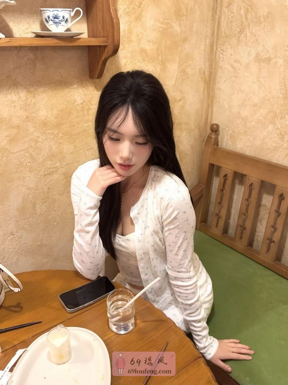 极品白嫩大奶服务天花板可外出-晴儿 - 广东-广州 楼凤实拍第3张