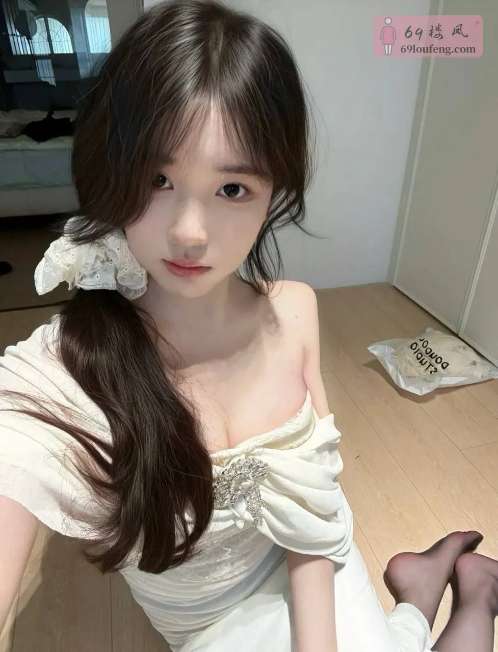 19岁短期兼职来验牌-茜茜 - 广东-佛山 楼凤实拍第2张