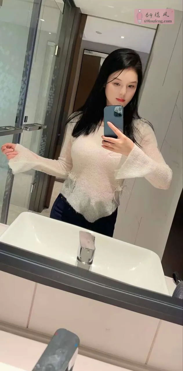 东莞南城风骚御姐型初次下海兼职-恋恋 - 广东-东莞 楼凤实拍第2张