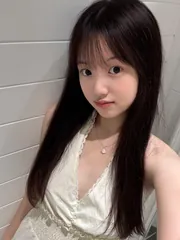 广东 - 广州高颜值老师乖巧可爱白虎嫩妹服务好不催钟-丫丫实拍