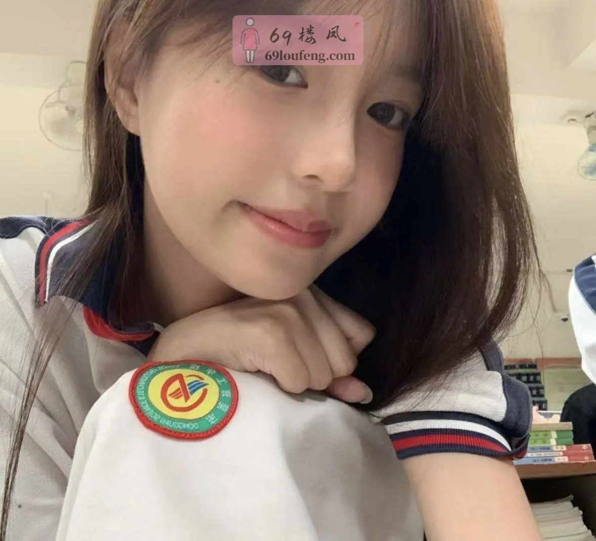 海珠嫩妹兼职-香香 - 广东-广州 楼凤实拍第3张
