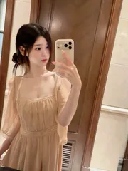 广东 - 广州高颜值老师极品嫩妹一线天口活一流听话可外出-小鹿实拍