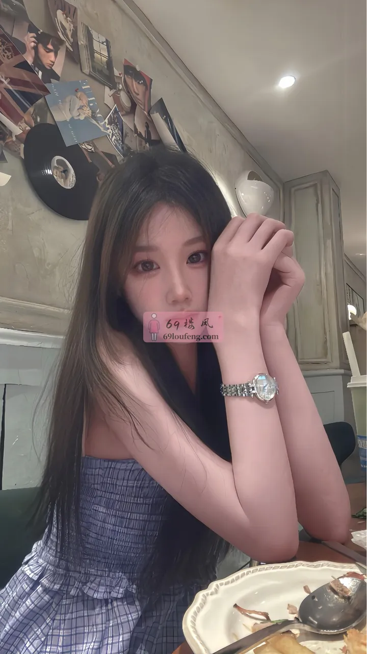 清纯嫩妹身材高挑皮肤白嫩服务一流可外出-珂珂 - 广东-广州 楼凤实拍第1张