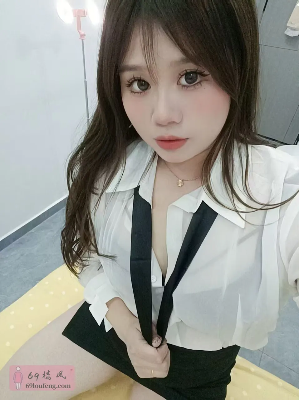 白云惊喜价风骚舌吻女神-婷婷(热) - 广东-广州 楼凤实拍第4张
