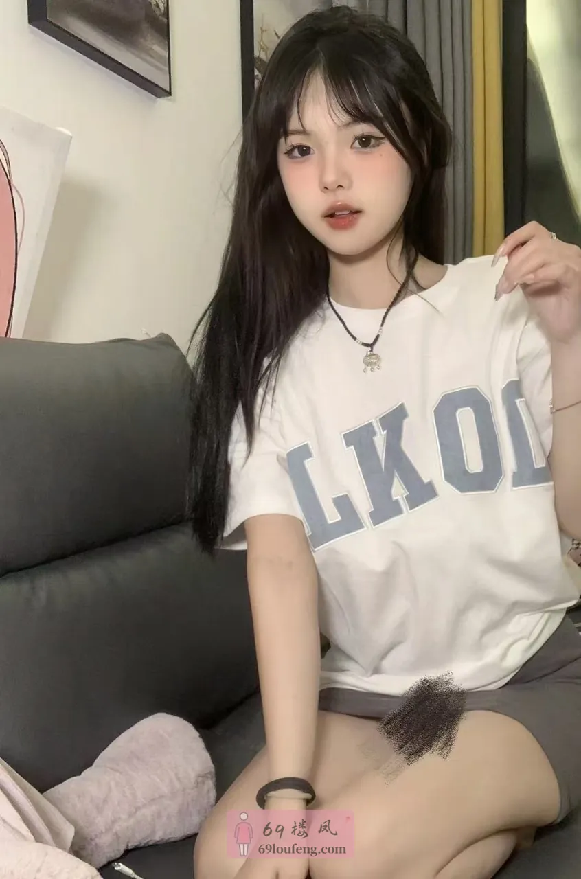兼职04女大 - 广东-广州 楼凤实拍第3张