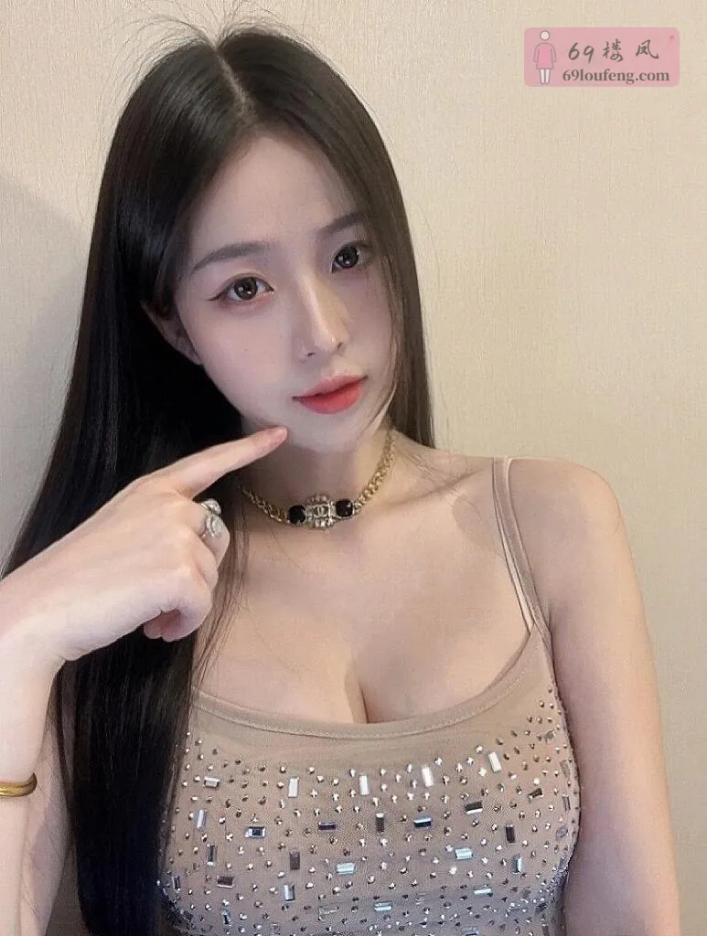 佛山性感风骚少妇居家兼职-璐璐 - 广东-佛山 楼凤实拍第4张