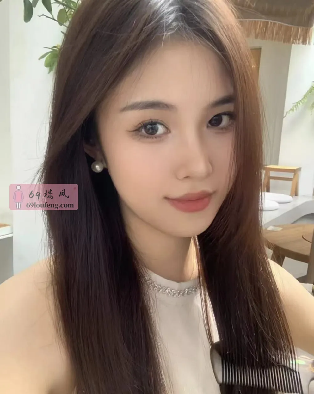 白云肤白貌美小姐姐-糖宝 - 广东-广州 楼凤实拍第1张
