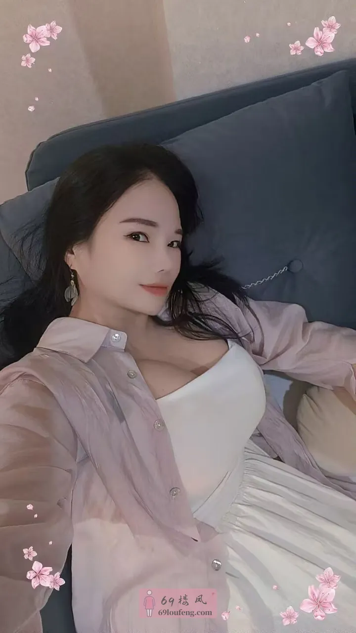白云纯天然F杯气质美女-夏夏 - 广东-广州 楼凤实拍第2张