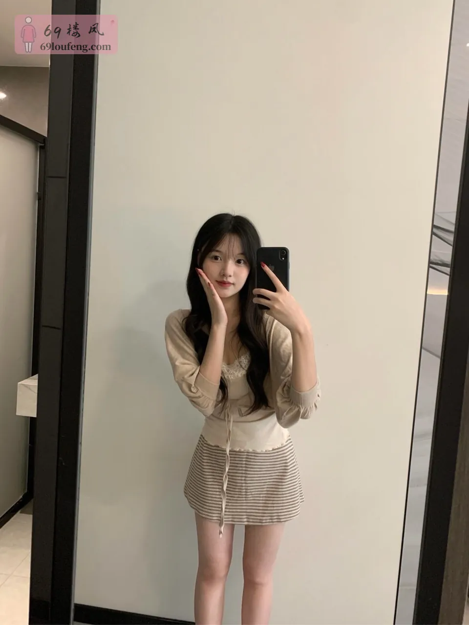 一字马三点粉嫩白虎嫩妹服务一流听话不催钟-婷婷 - 广东-广州 楼凤实拍第4张