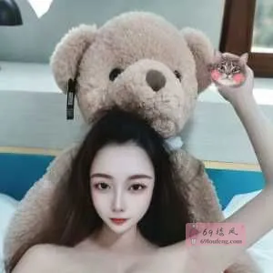 梅花园御姐菲菲 - 广东-广州 楼凤实拍第1张