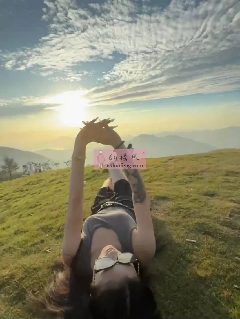 萧绮 - 浙江-杭州 楼凤实拍第3张