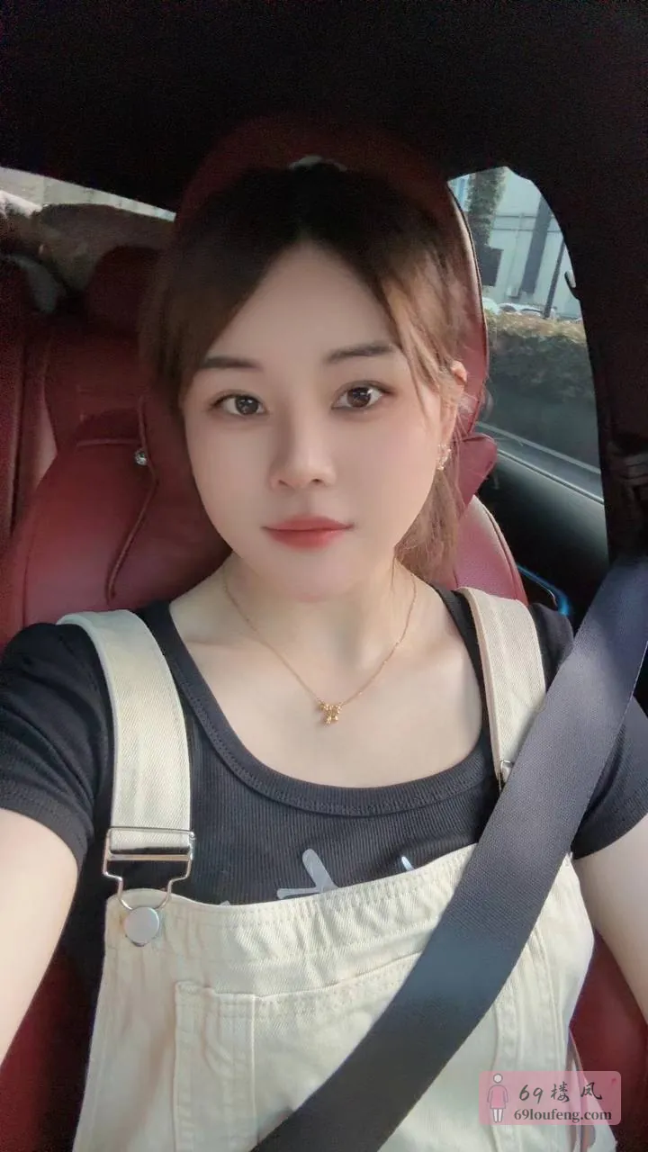 芝芝 - 浙江-杭州 楼凤实拍第3张