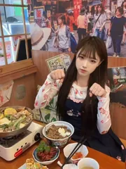 小小希 真实工作室环境 (地点：浙江 - 杭州)