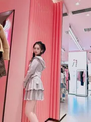 浙江 - 杭州高颜值老师亦朵实拍
