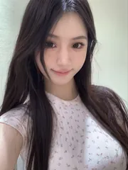 临平半套服务好的七妹 真实工作室环境 (地点：浙江 - 杭州)