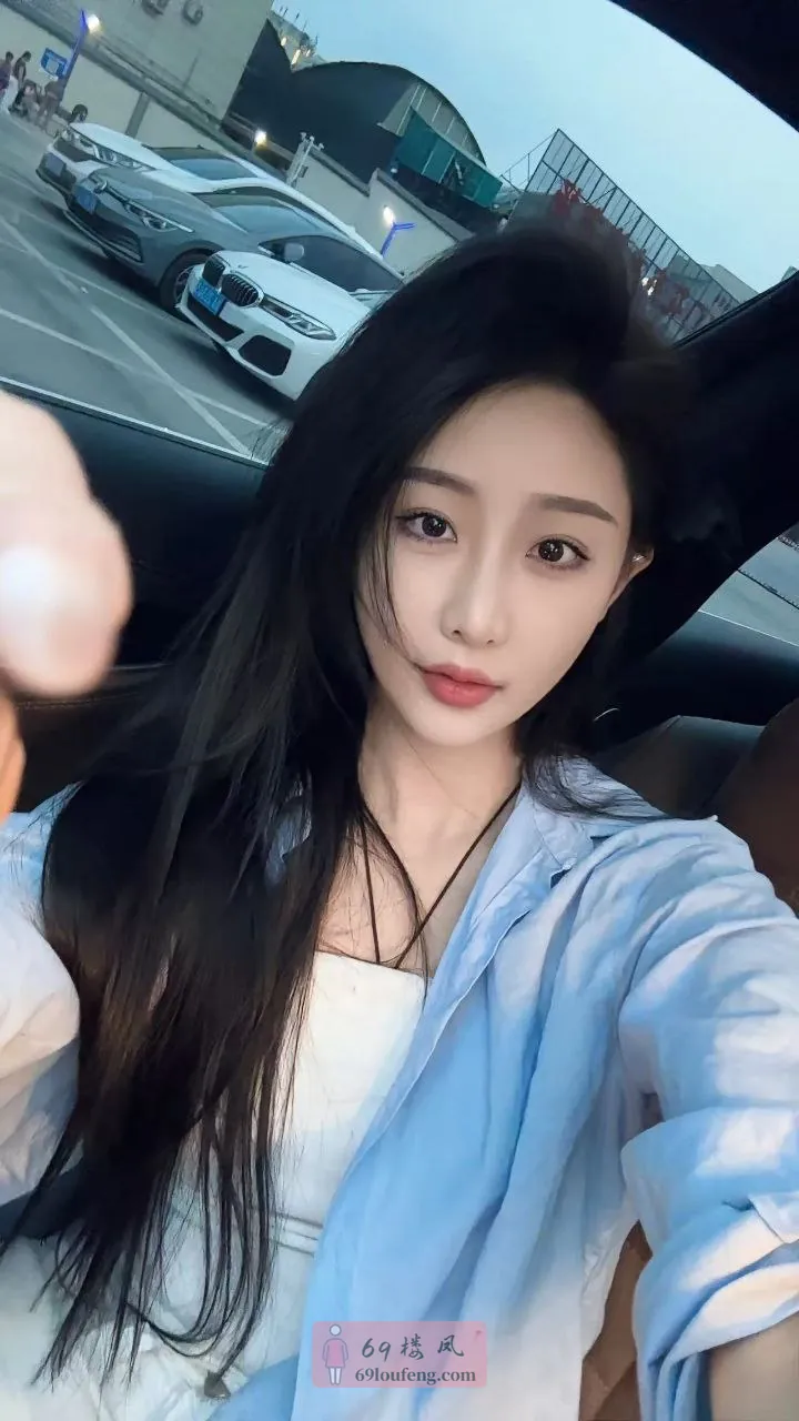 柠儿 - 香港-灣仔區 楼凤实拍第2张