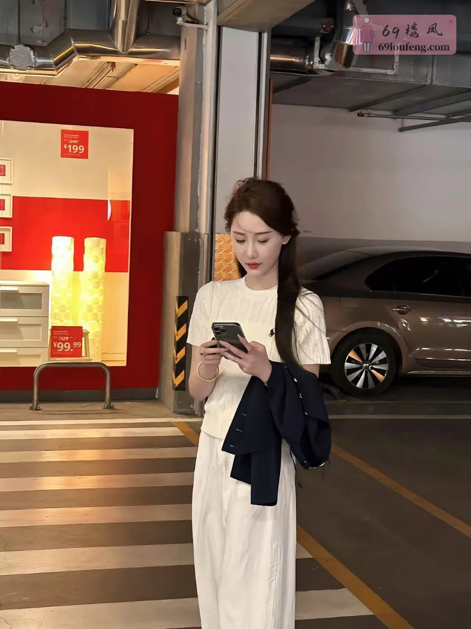 柠儿 - 香港-灣仔區 楼凤实拍第1张