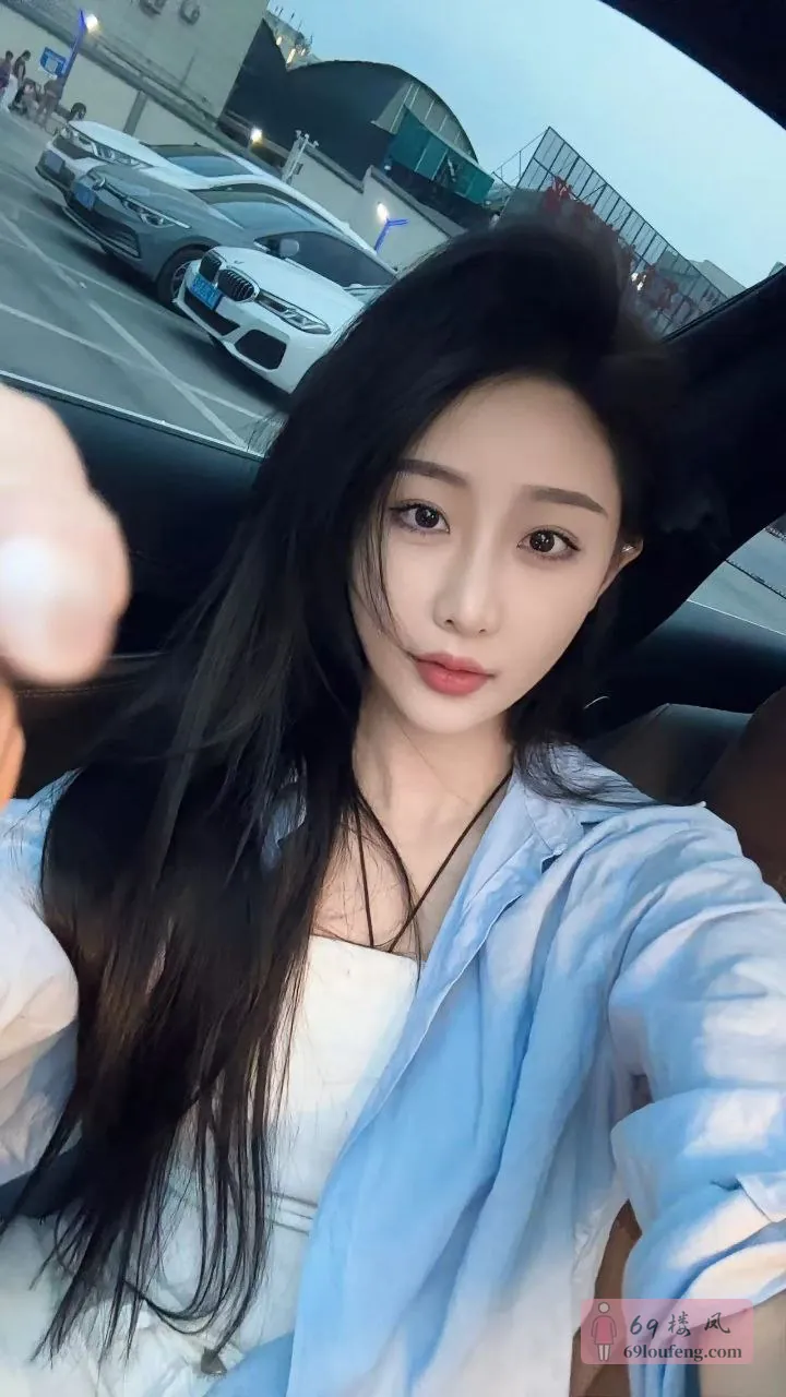 柠儿 - 香港-灣仔區 楼凤实拍第2张