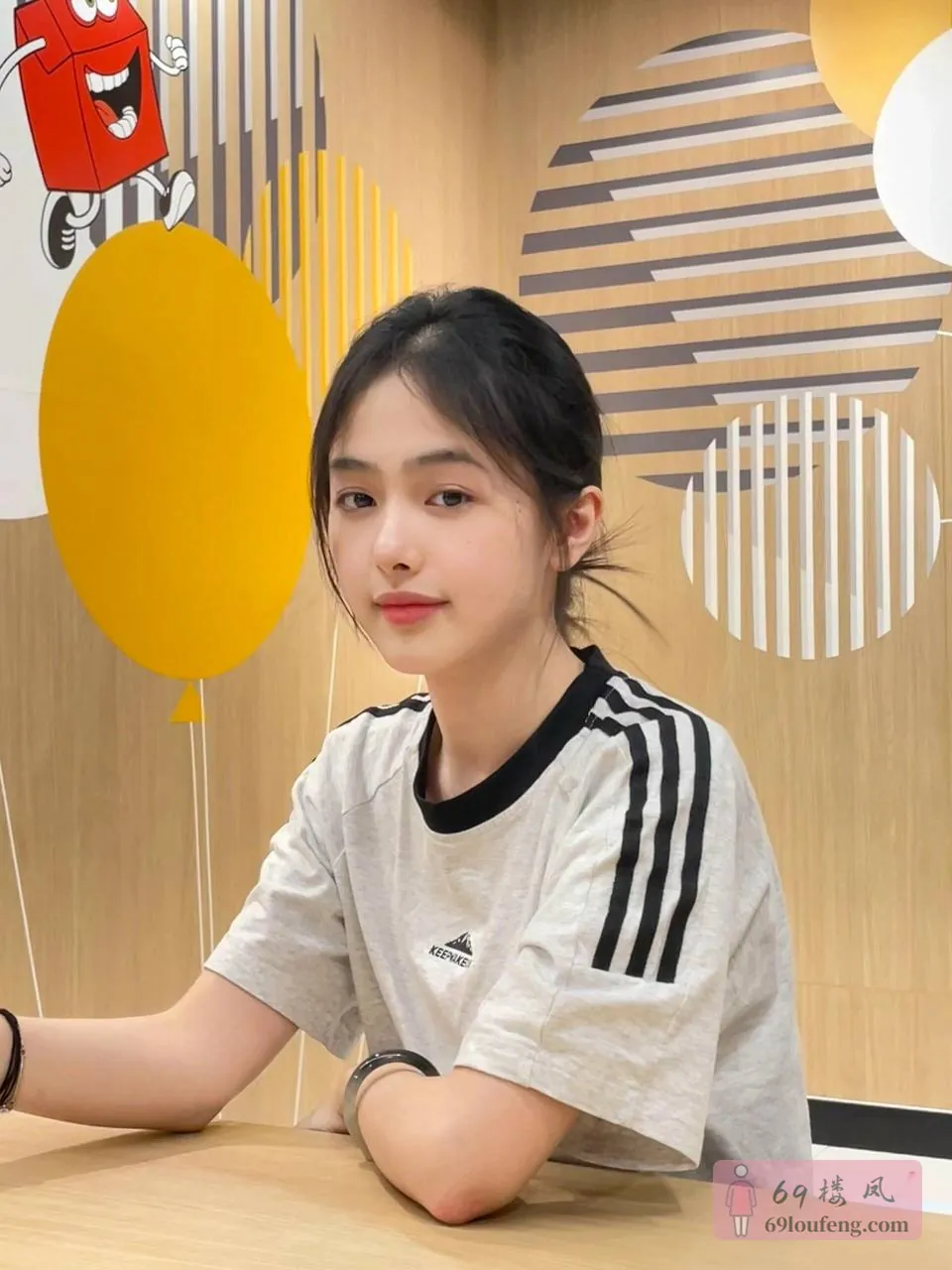 范爷 - 香港-油尖旺區 楼凤实拍第2张