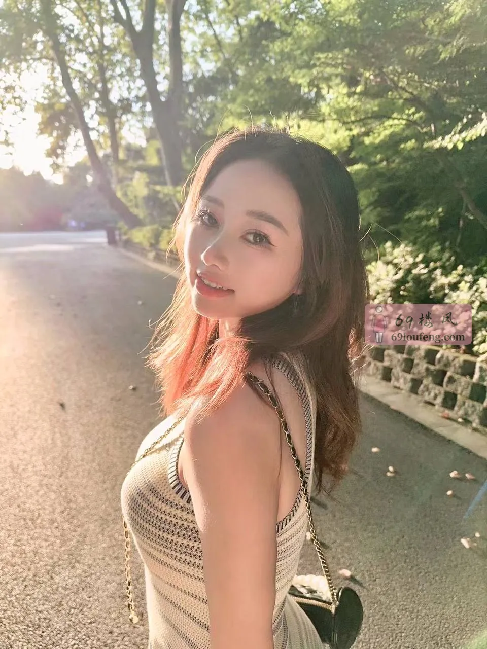 小奕 - 江苏-南京 楼凤实拍第3张