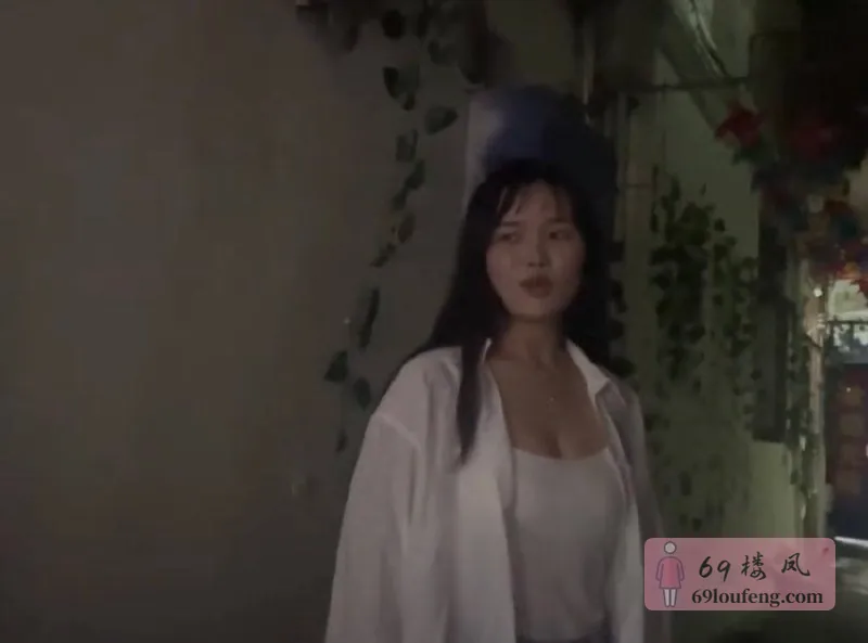 这个人家小妹妹问的都有点不好意思了 - 上海 楼凤实拍第1张