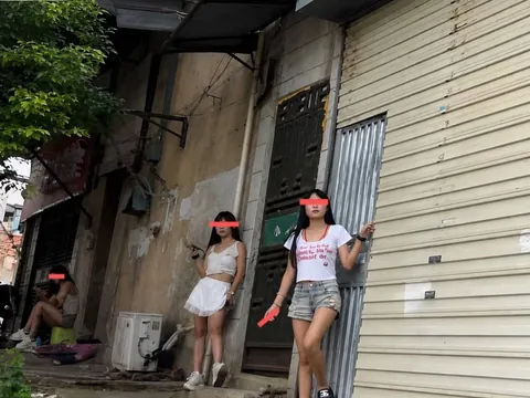 有好几个20多岁的妹子 巷子 湖南-怀化