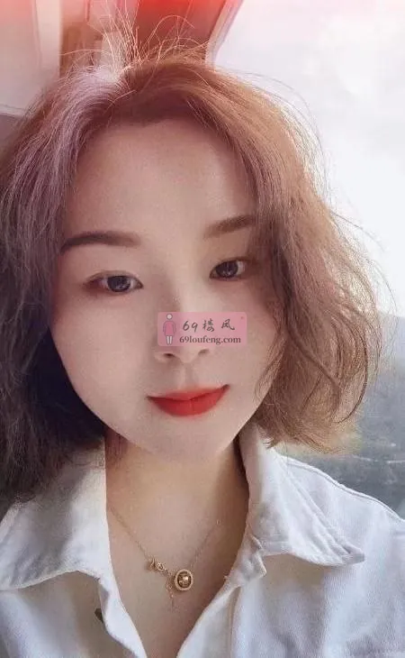 美女老师兼职 - 浙江-宁波 楼凤实拍第1张