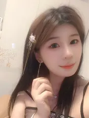 【河南 - 郑州】管城区翘臀美女 最新实拍图片