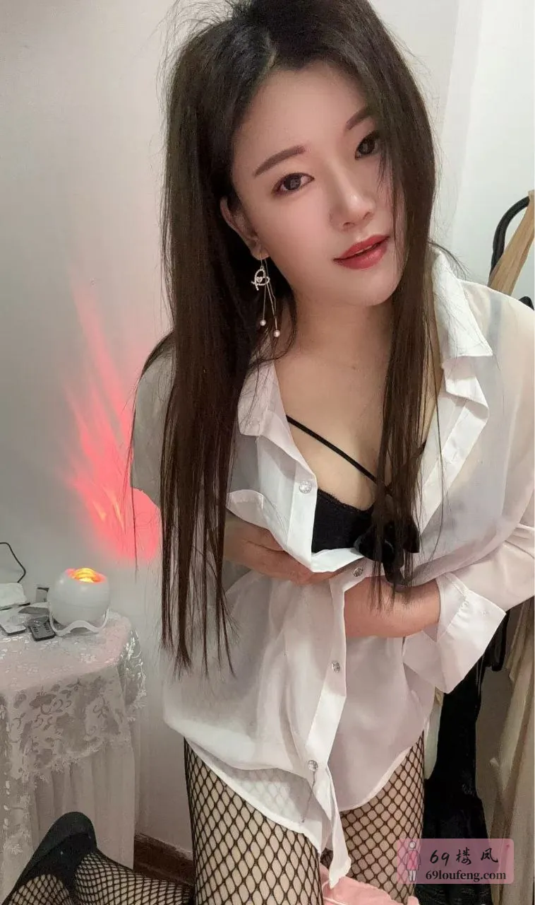 诱惑黑丝制服性感青青 - 广东-深圳 楼凤实拍第2张