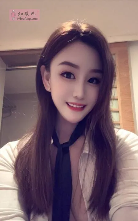 新银座美胸依依 - 广东-深圳 楼凤实拍第1张