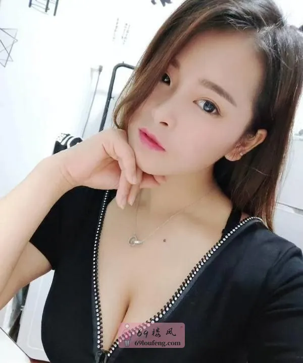 美乳大胸温妮 - 广东-深圳 楼凤实拍第1张