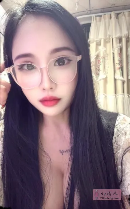 坪山乳神米儿 - 广东-深圳 楼凤实拍第2张