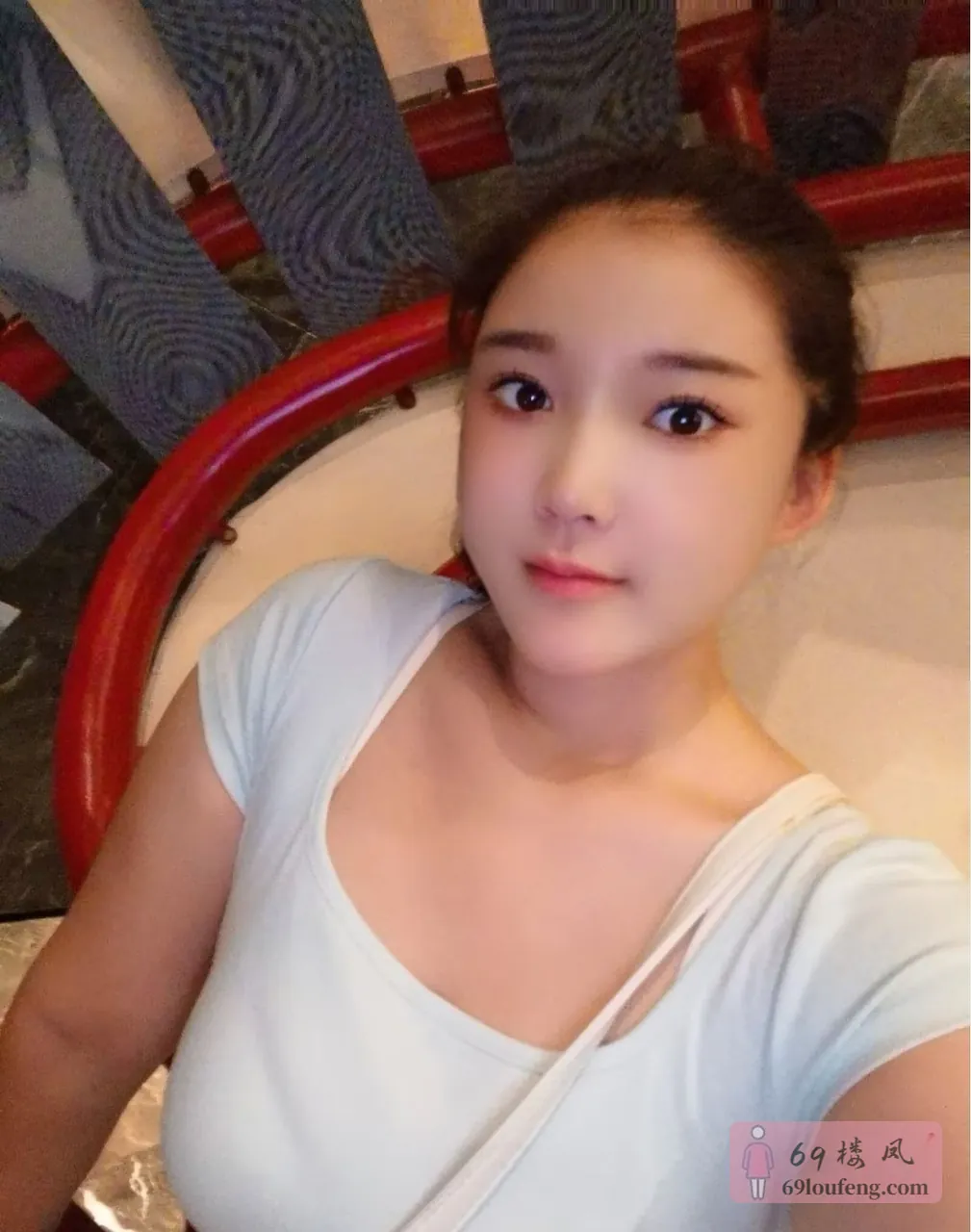 甜美丰臀御姐 - 广东-深圳 楼凤实拍第1张