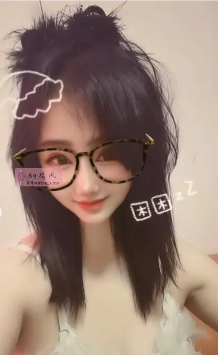 大胸美女希恩 - 广东-深圳 楼凤实拍第1张