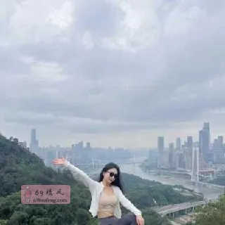 一字马媚儿 - 广东-深圳 楼凤实拍第2张