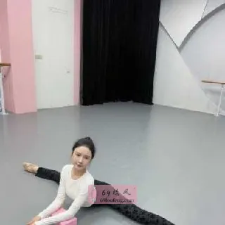 一字马媚儿 - 广东-深圳 楼凤实拍第3张