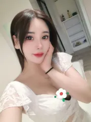 湖北 - 武汉 宅男福利推荐：性感小姐姐菲菲 实景