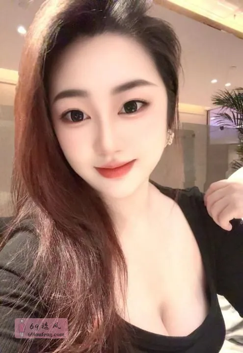 思明美胸蜜桃臀雨衫 - 福建-厦门 楼凤实拍第2张