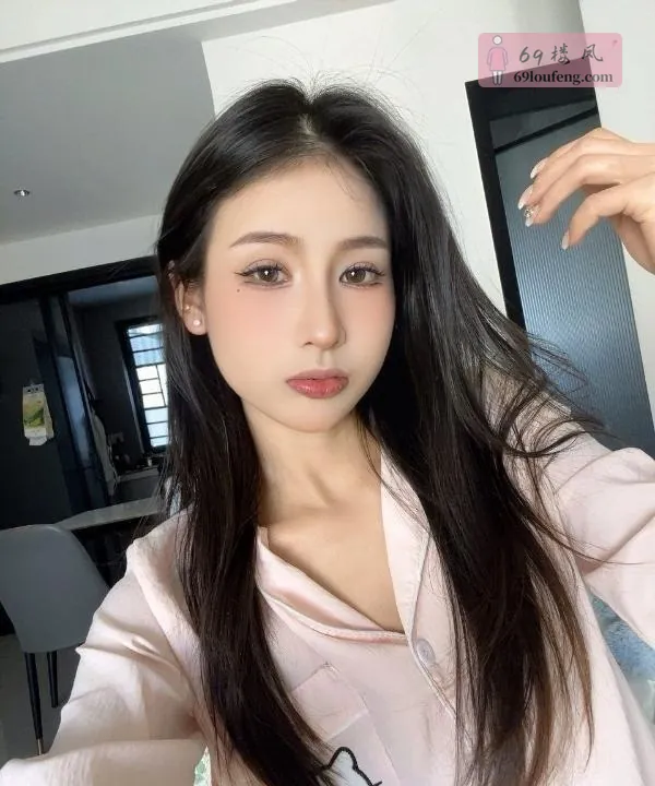 福州小骚货妲己 - 福建-福州 楼凤实拍第2张